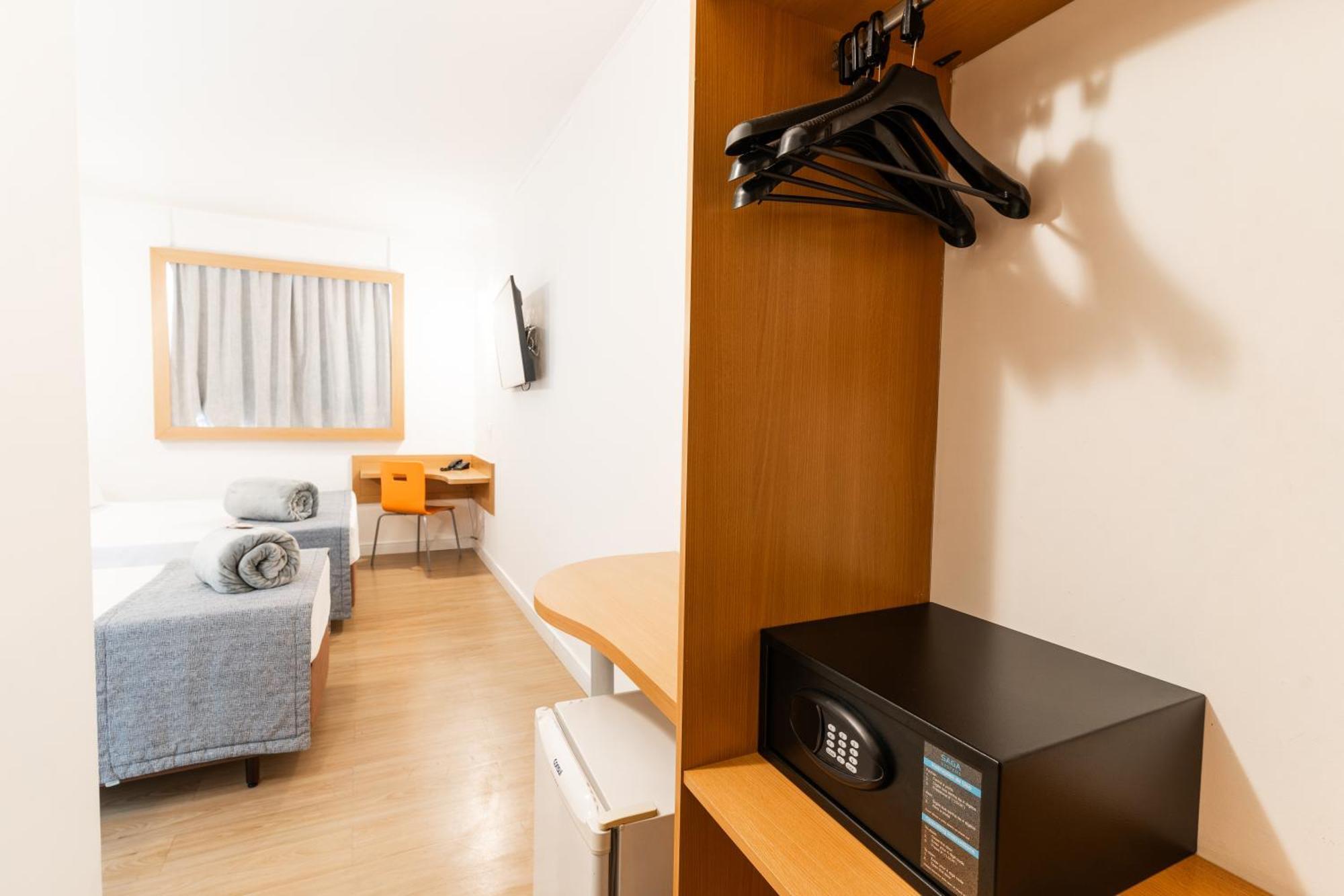 Hotel Mega Polo Sao Paulo Room photo